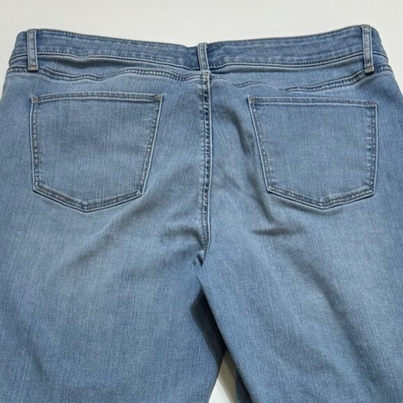 Talbots Flawless Five Pocket Slim Ankle Jeans 14P Light Blue Denim Womens Petite - Picture 6 of 11